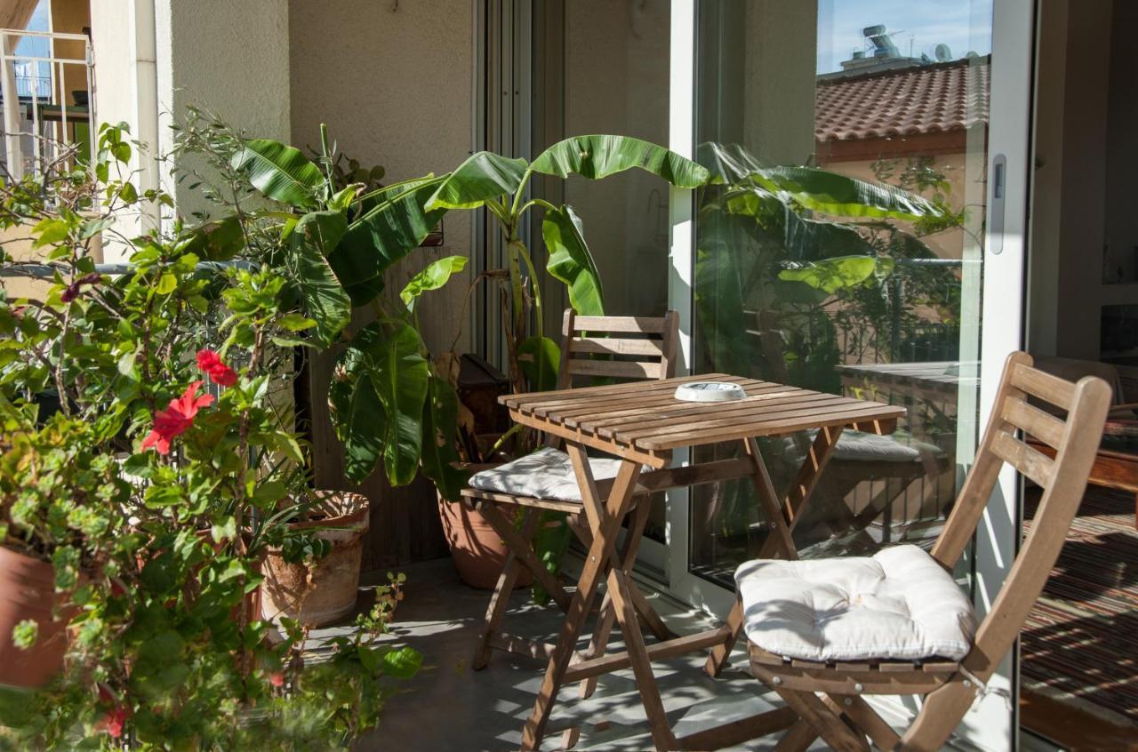 2 Bedroom Apartment At The Historical Center, View To Acropolis Athens Exterior photo